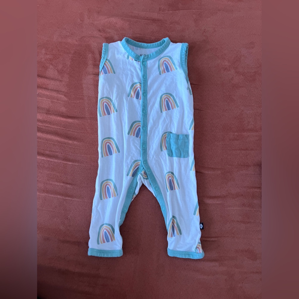 Kyte baby sleeveless romper Aloe Rainbow size 3-6 mo